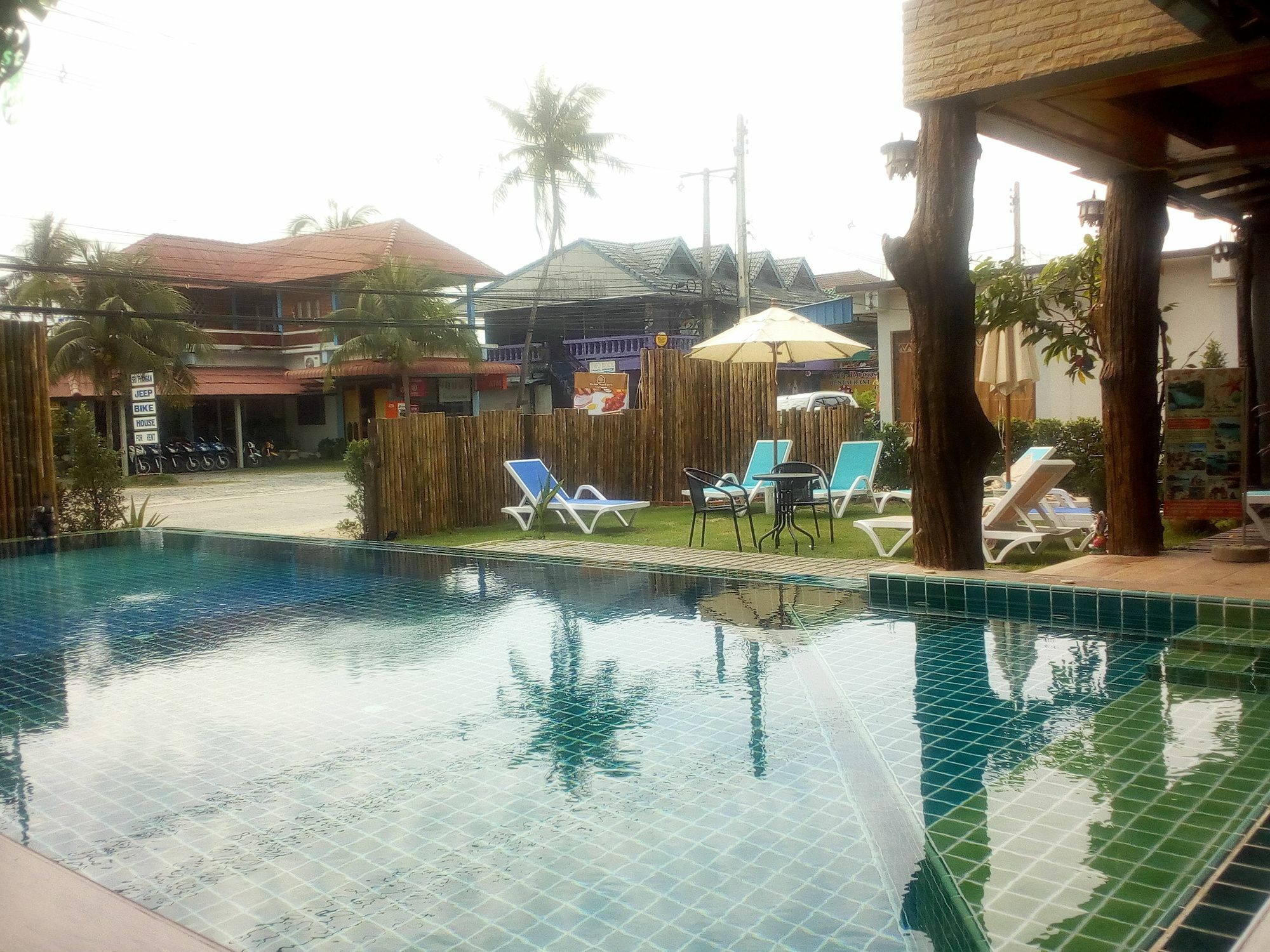 Billabong Hotel And Cafe Ban Tai Exterior foto